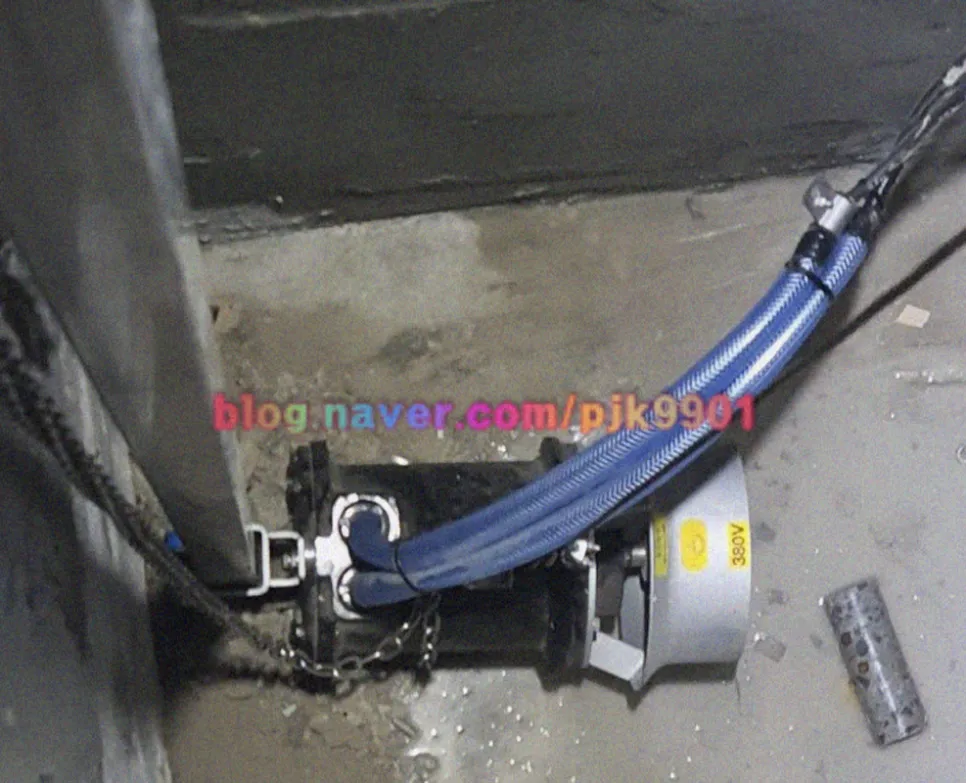 교반기 설치 유량조