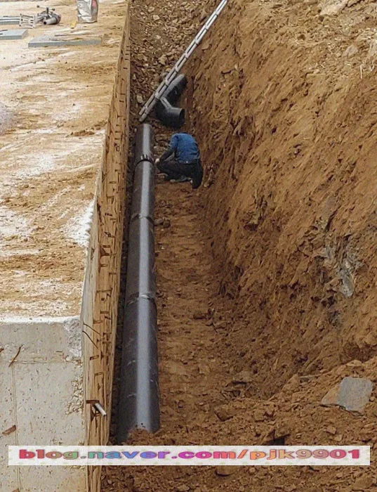 구조물 측면 대구경 유입배관 시공