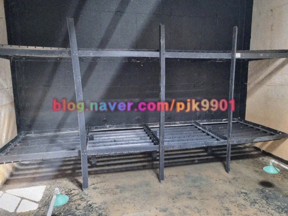여재틀 프레임 설치